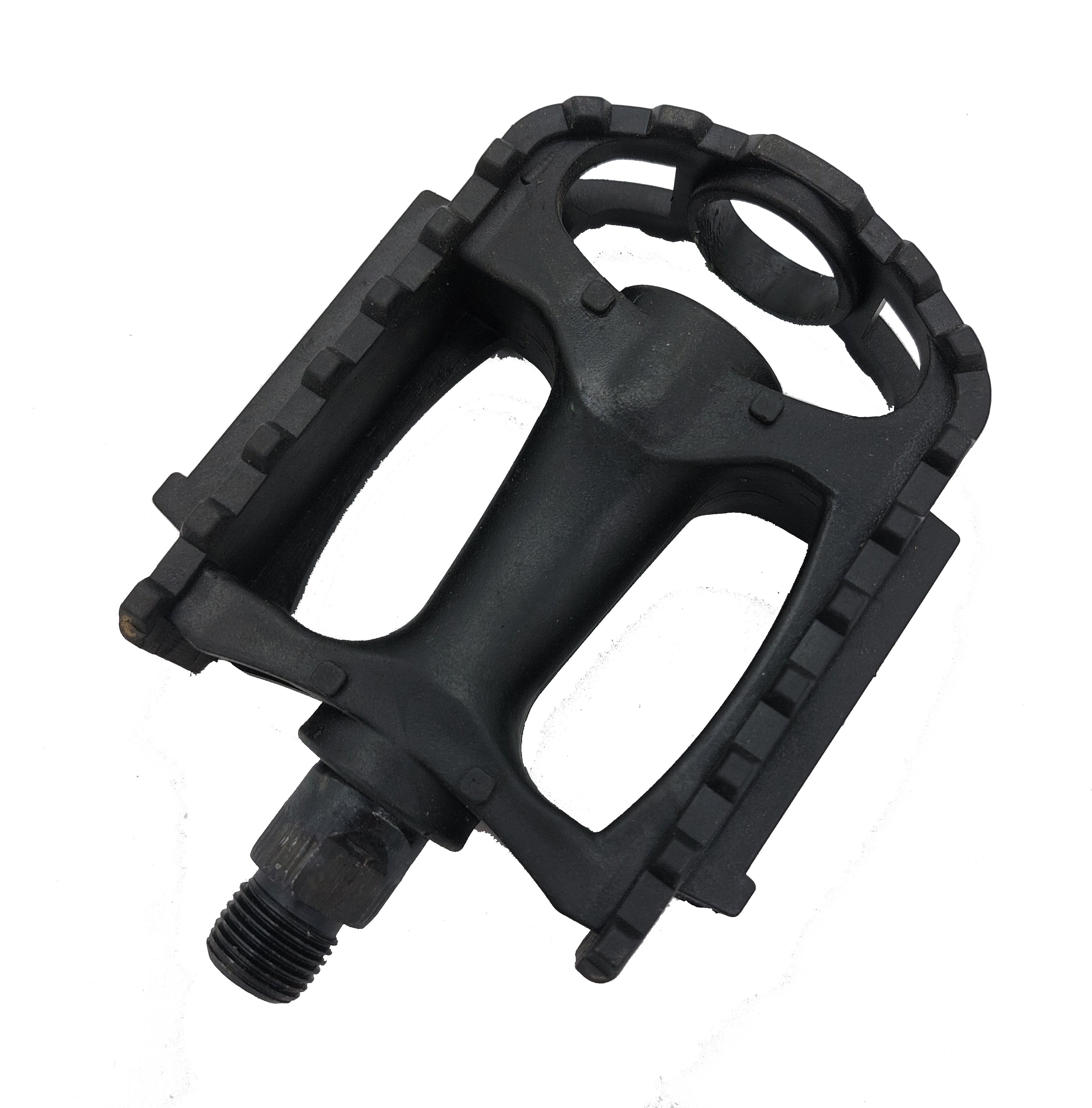 GTB Plastic One-Piece Pedals 9/16" Black